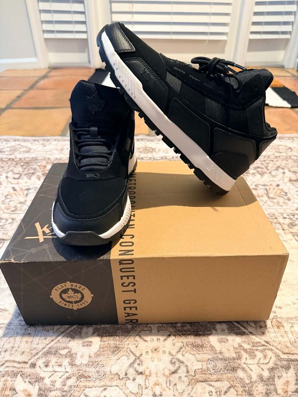 K1X Metropolitan Conquest Gear Black Sneakers Size 8.5 Canadian Brand